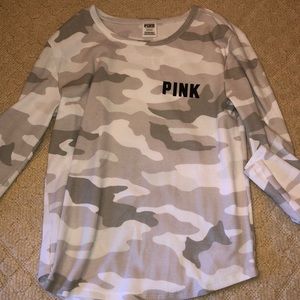 victoria’s secret pink long sleeve tee